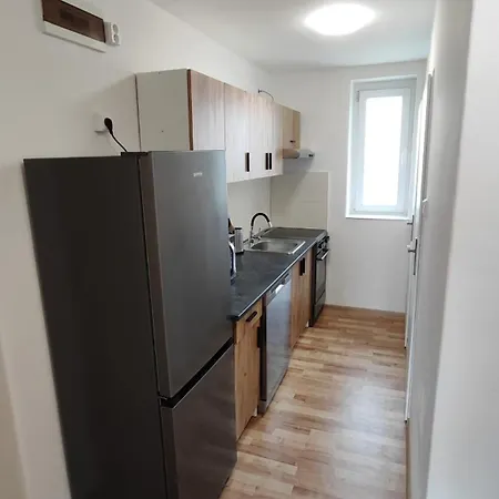 Apartment Pro 5-6 Osob, M1 *